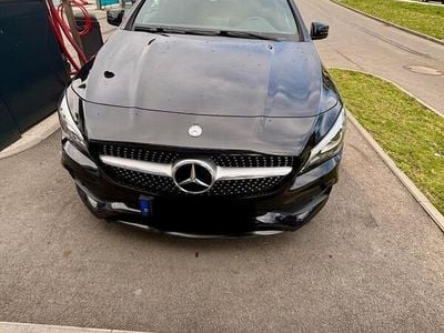 Mercedes 220