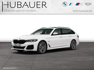 Gebraucht BMW 530e M Sport 292 PS (214 kW) 2022 Weiß Kombi