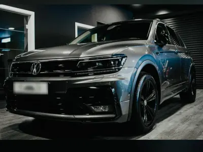 Gebraucht VW Tiguan Highline 220 PS (161 kW) 2020 Grau SUV