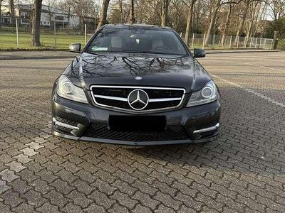 Schwarz Gebraucht 2012 Mercedes C350 AMG Coupé | 19.999 € (Teuer)