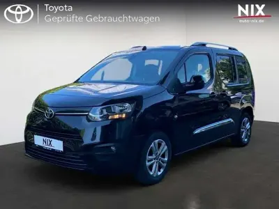 Gebraucht Toyota Proace Verso City 131 PS (96 kW) 2022 Graphitschwarz Kombi