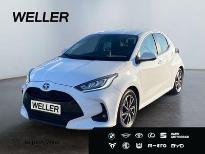 Gebraucht Toyota Yaris Hybrid Team 116 PS (85 kW) 2022 Schneeweiß Kleinwagen