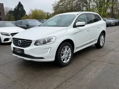 Gebraucht Volvo XC60 Summum 190 PS (139 kW) 2015 Weiß SUV