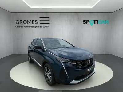Gebraucht Peugeot 3008 Allure 136 PS (100 kW) 2024 Blau SUV
