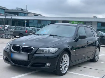 Używany BMW 320 184 KM (135 kW) 2010 Czarny Kombi