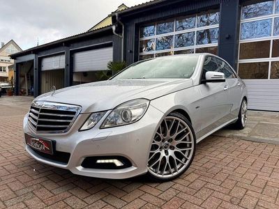 Second-hand Mercedes E250 Avantgarde 204 CP (150 kW) 2009 Argintiu Berlinǎ