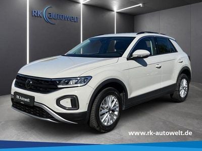 Second-hand VW T-Roc Life 110 CP (80 kW) 2023 Gri SUV