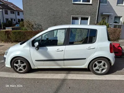 Gebraucht Renault Modus Dynamique 101 PS (74 kW) 2010 Weiß Van / Kleinbus
