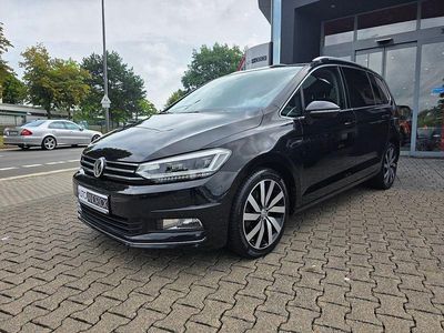 Schwarz Gebraucht 2016 VW Touran Highline Van / Kleinbus | 20.490 € (Fairer Preis)
