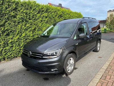 Używany VW Caddy Maxi 150 KM (110 kW) 2020 Szary Minivan