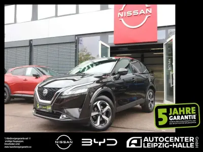 Gebraucht Nissan Qashqai N-Connecta 158 PS (116 kW) 2022 Black metallic SUV