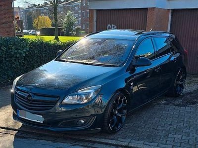 Gebraucht Opel Insignia Edition 163 PS (119 kW) 2015 Grün Limousine