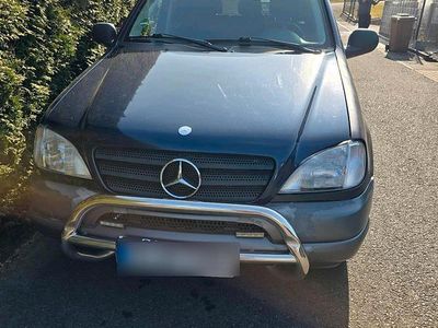 Mercedes ML320