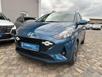 Neu Hyundai i10 GO! 79 PS (58 kW) 2025 Blau Kleinwagen