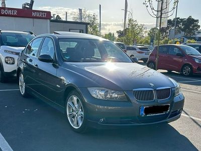 gebraucht BMW 325 i Lim. TÜV 01/26, Schiebedach, Scheckheft, Lichtpaket