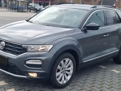 Gebraucht VW T-Roc Sport 150 PS (110 kW) 2018 Grau SUV