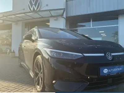 Nouă VW ID.7 Pro 210 kW (286 CP) 2026 Negru Break