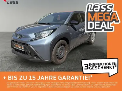 Gebraucht Toyota Aygo Play 72 PS (52 kW) 2024 Grau Kleinwagen