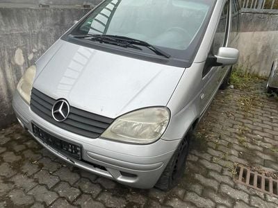 Mercedes Vaneo