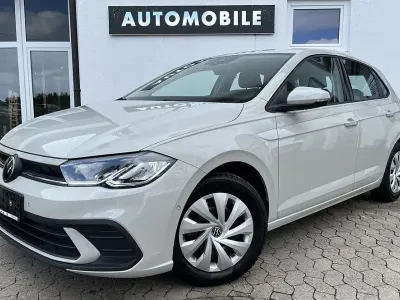 Usata VW Polo Life 95 CV (69 kW) 2023 Grigio Utilitaria