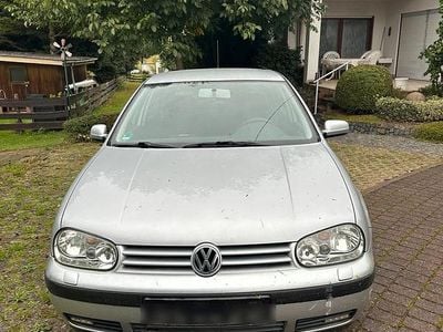 VW Golf IV
