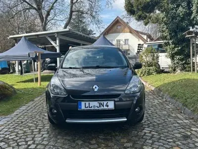 Gebraucht Renault Clio II 101 PS (74 kW) 2010 Schwarz Limousine