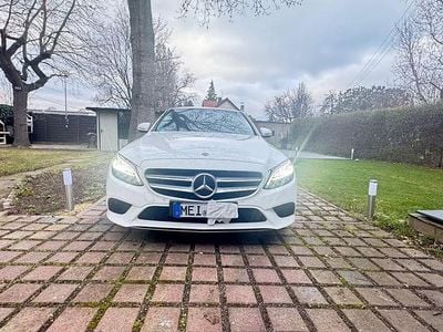 Gebraucht Mercedes C300 245 PS (180 kW) 2019 Weiß Limousine