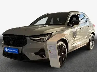 Gebraucht Volvo XC40 Plus 163 PS (119 kW) 2026 Grau SUV