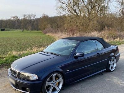 Usata BMW 330 Cabriolet Performance 231 CV (169 kW) 2001 Blu Cabrio
