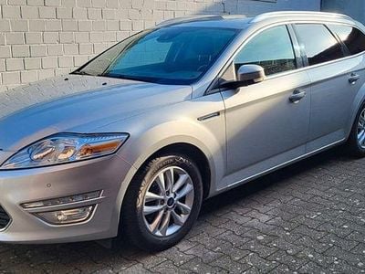 Silber Gebraucht 2014 Ford Mondeo Titanium Kombi | 7.500 € (Guter Preis)