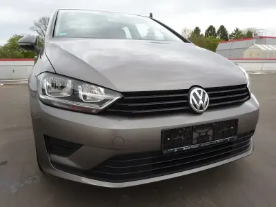 Gebraucht VW Golf Sportsvan Trendline 86 PS (63 kW) 2016 Grau Van / Kleinbus