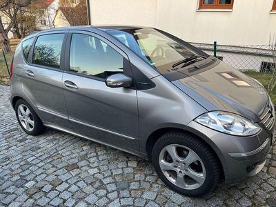 Gebraucht Mercedes A180 Classic 109 PS (80 kW) 2006 Silber Van / Kleinbus