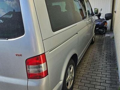 Usata VW T5 Comfortline 174 CV (127 kW) 2005 Argento Furgone