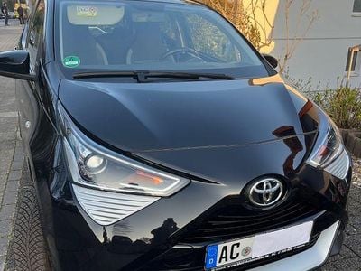 Gebraucht Toyota Aygo X-play 72 PS (52 kW) 2019 Schwarz Kleinwagen