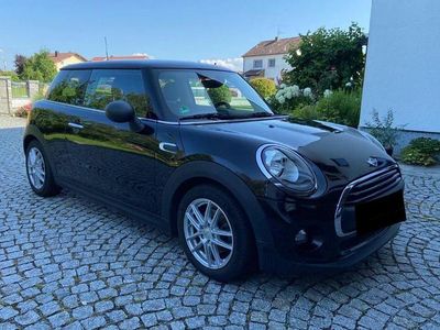 Usata Mini ONE 102 CV (75 kW) 2015 Nero Utilitaria