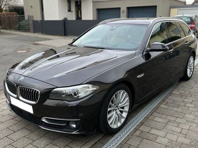 gebraucht BMW 530 d Touring Luxury-Line Scheckheftgepflegt Head-up-Display