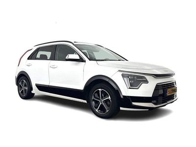 Second-hand Kia Niro Plus 141 CP (103 kW) 2023 Alb SUV