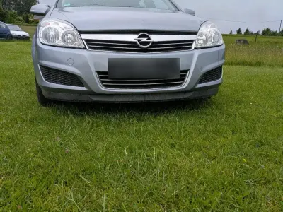 Gebraucht Opel Astra 116 PS (85 kW) 2009 Grau Kombi