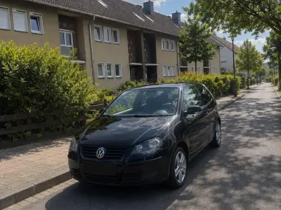 Gebraucht VW Polo 60 PS (44 kW) 2008 Schwarz Kleinwagen