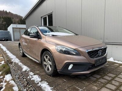 Gebraucht Volvo V40 CC Summum 179 PS (131 kW) 2013 Raw copper / metallic Kombi