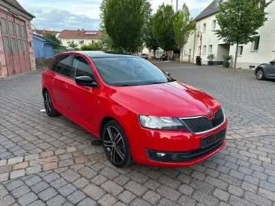 Gebraucht Skoda Rapid Style 105 PS (77 kW) 2014 Rot Kleinwagen