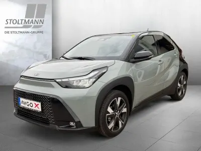 Gebraucht Toyota Aygo X 116 PS (85 kW) 2026 Grün SUV