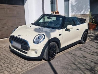 Second-hand Mini ONE 102 CP (75 kW) 2018 Bej Hatchback