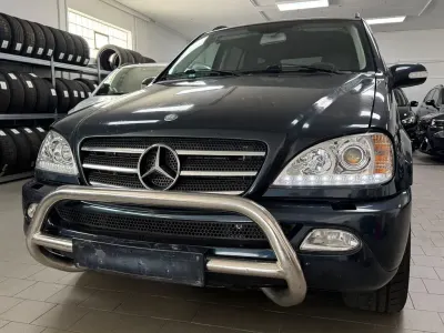 Gebraucht Mercedes ML270 163 PS (119 kW) 2002 Schwarz SUV