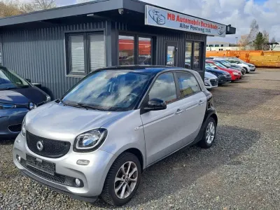 Gebraucht Smart ForFour 71 PS (52 kW) 2016 Schwarz Kleinwagen