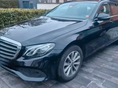 Gebraucht Mercedes E200 184 PS (135 kW) 2017 Schwarz Kombi