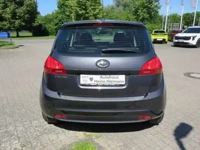 Gebraucht Kia Venga Edition 7 90 PS (66 kW) 2012 Grau Kleinwagen