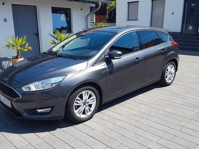 Usata Ford Focus Business Edition 101 CV (74 kW) 2015 Grigio Berlina