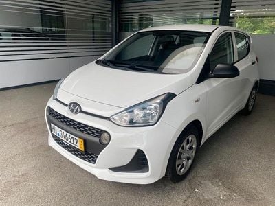 Gebraucht Hyundai i10 GO! 67 PS (49 kW) 2017 Weiß Kleinwagen