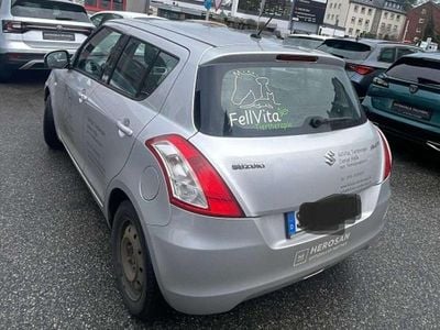 Gebraucht Suzuki Swift Club 94 PS (69 kW) 2011 Grau Kleinwagen